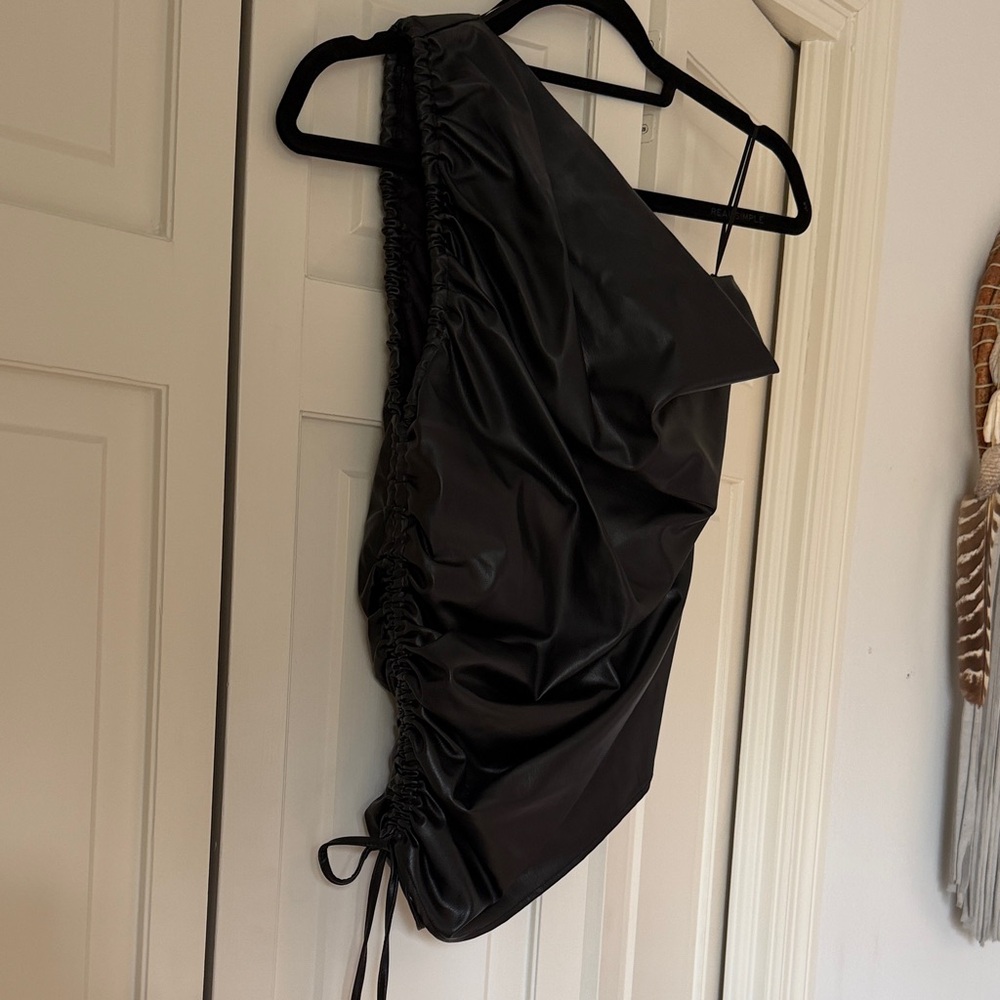 Black Leather One-Shoulder Top - Picture 4 of 5